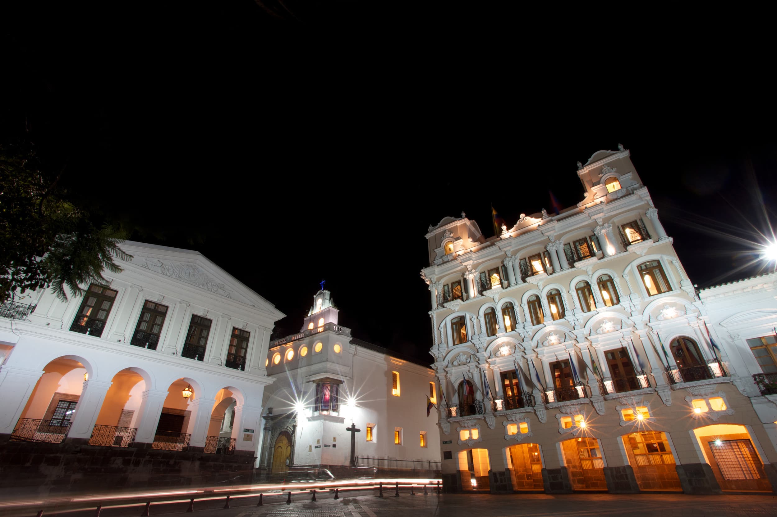 Hoteles y Luna de Miel Humadi