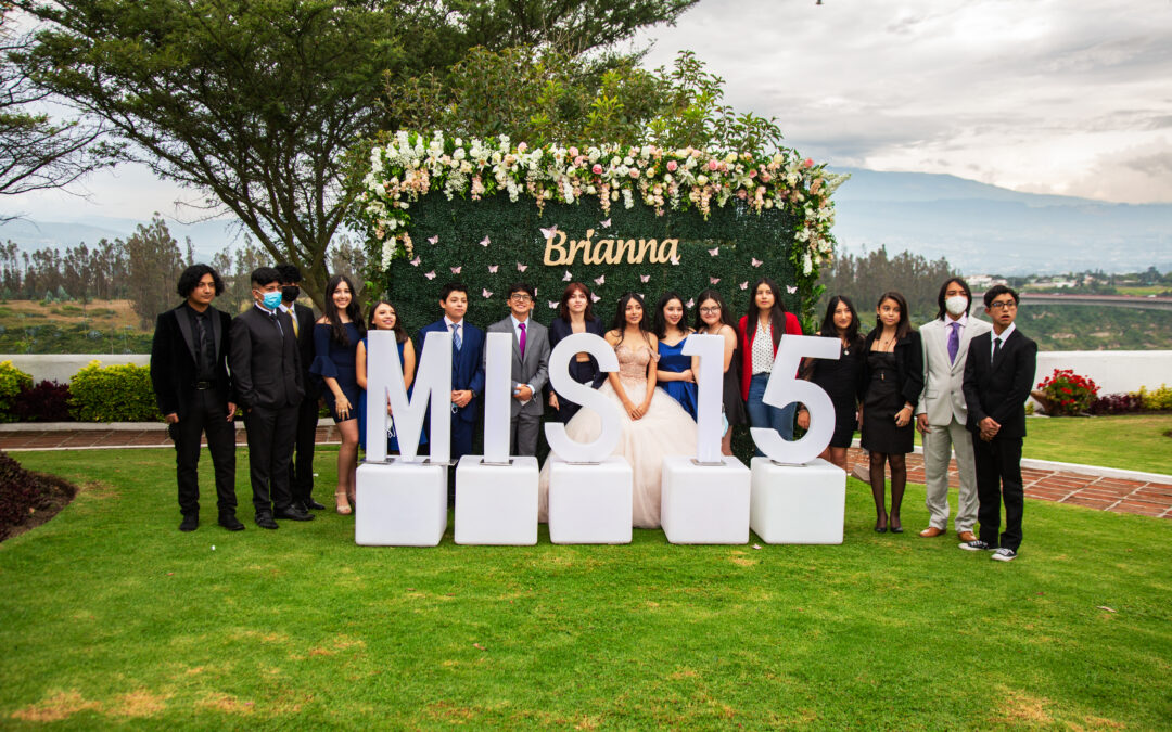 Cómo Decorar una Fiesta de 15 Años: 5 Consejos para una Celebración Espectacular con HUMADI