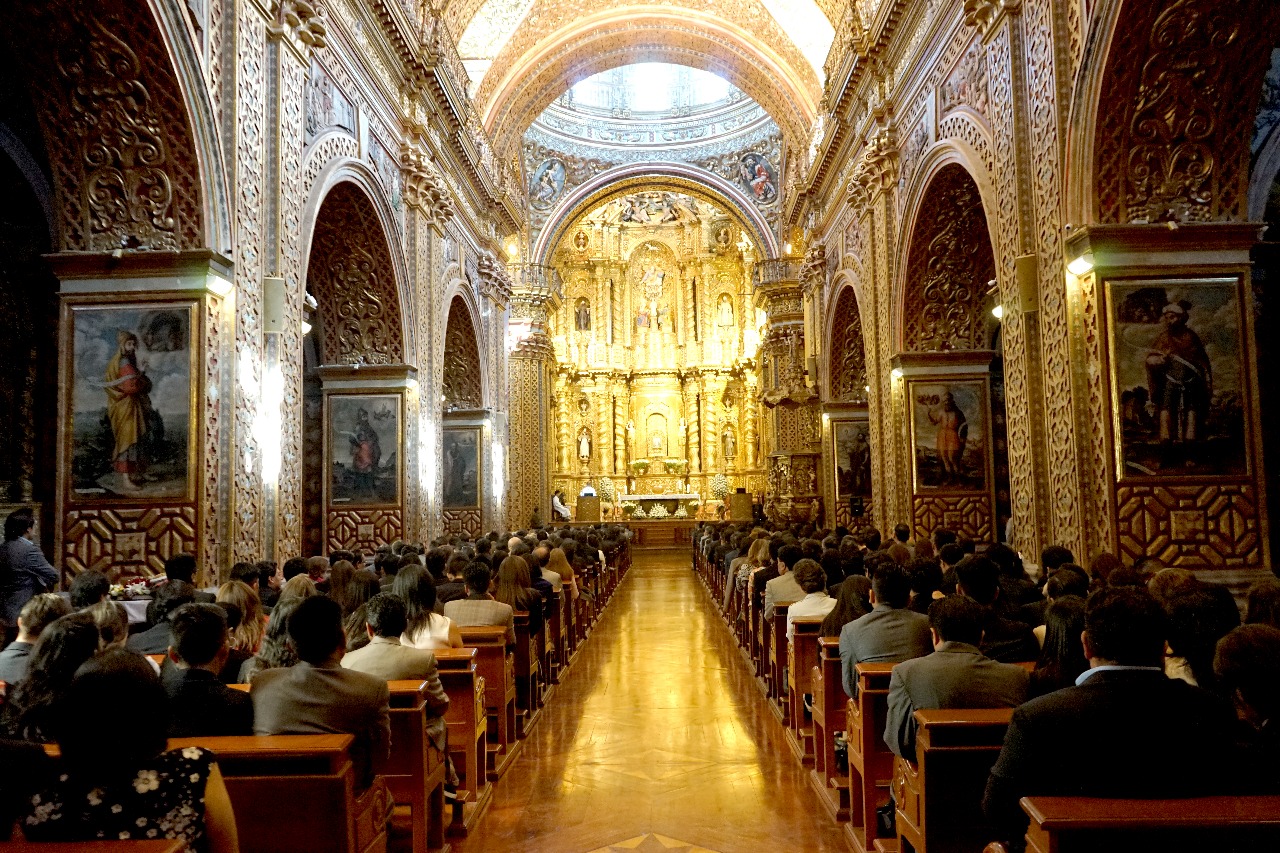 decoracion-para-graduaciones-en-quintas-de-quito-ecuador.jpg00009